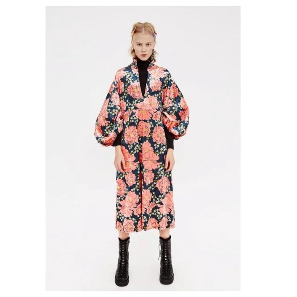 ZARA Floral Velvet Puff Sleeve Kaftan Midi Dress - Picture 2 of 10
